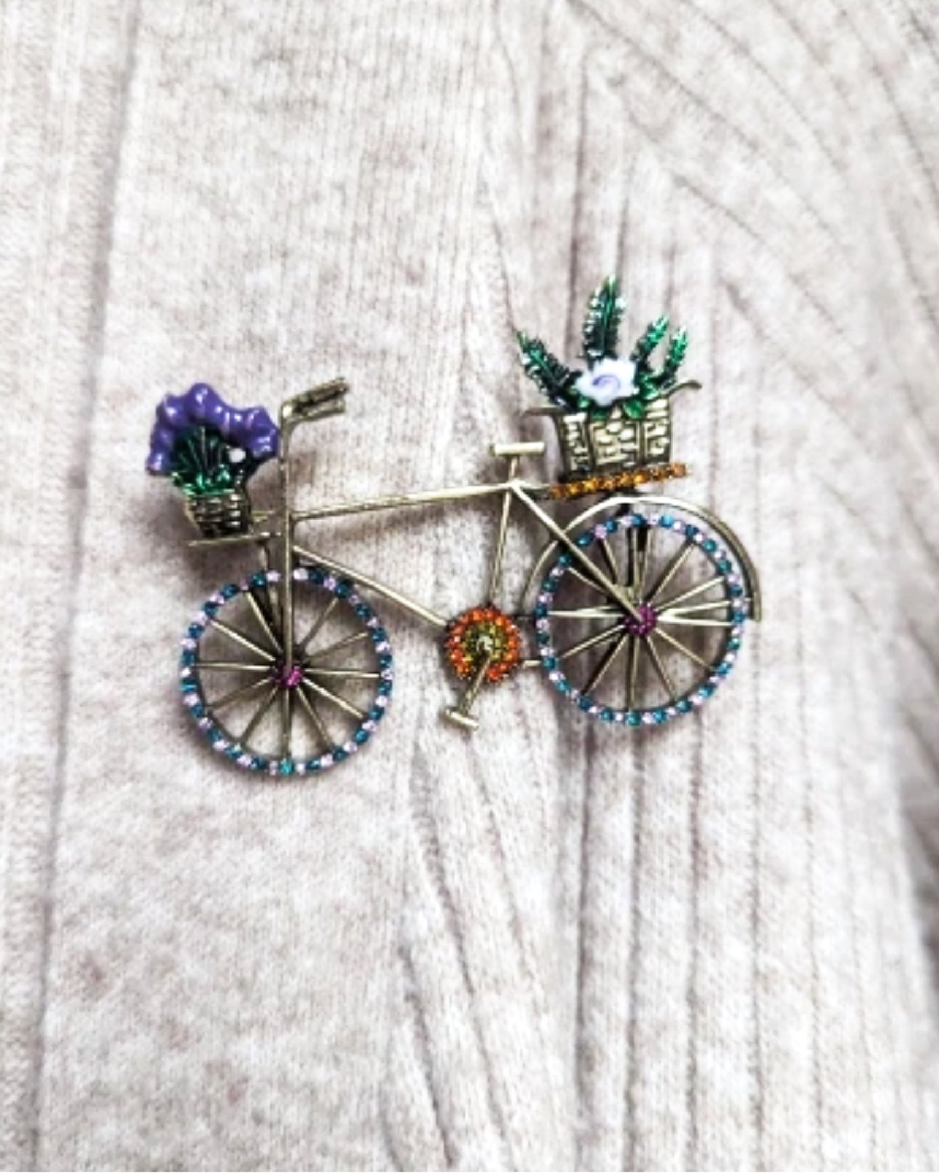 350-0bb66358-9f3d-4ba9-9e1b-9cd2d9cdc82c.jpg Broche Bici Floral - Imagen 2