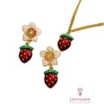 Set Strawberries